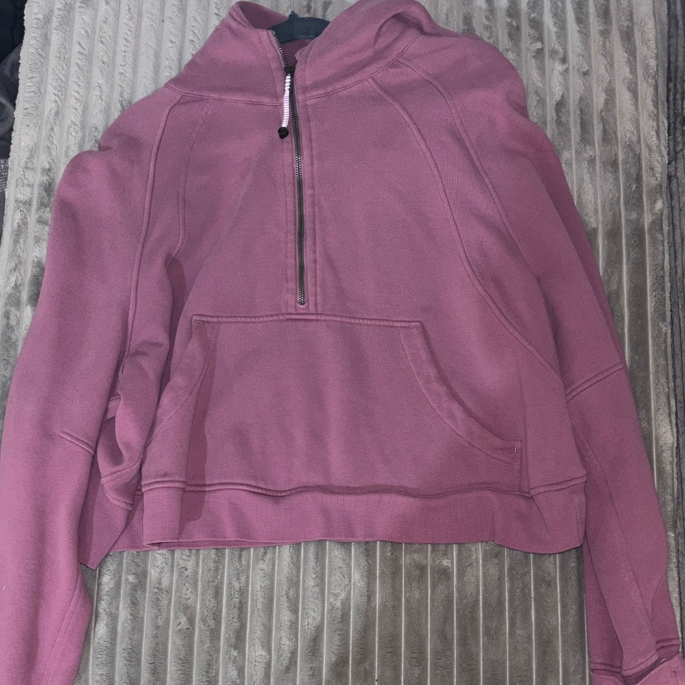 Lululemon Scuba